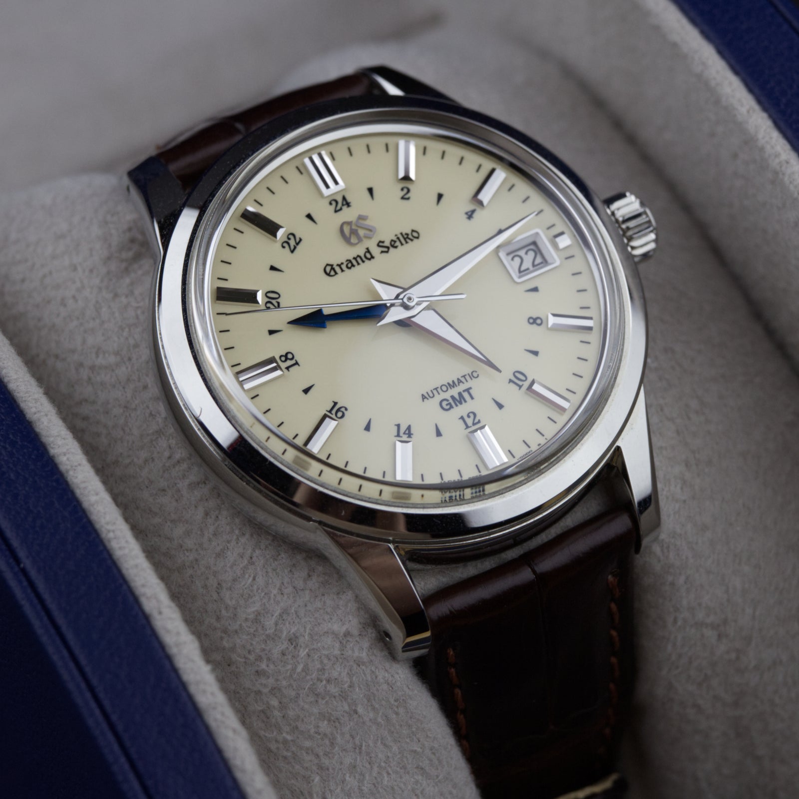 Grand Seiko - SBGM221G