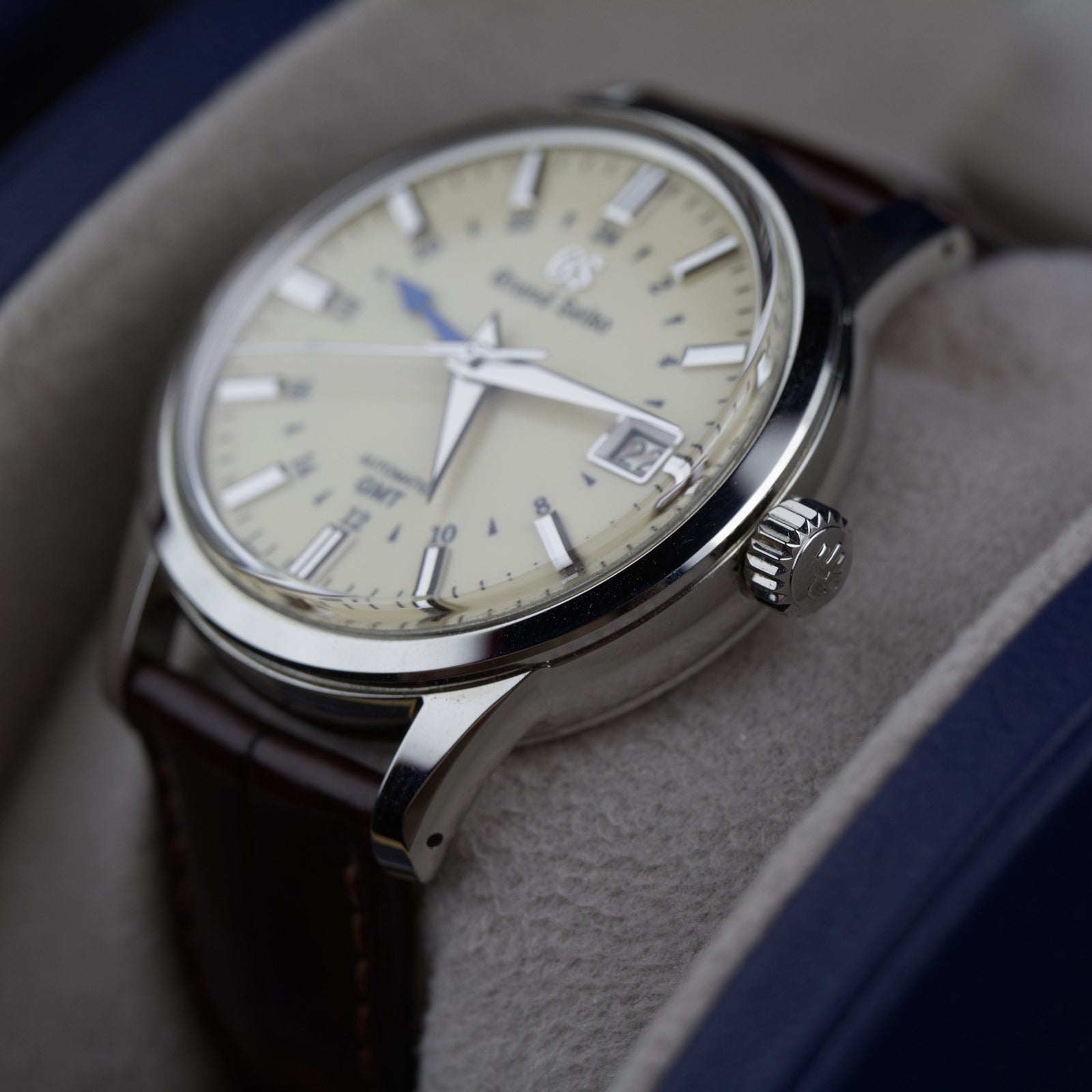 Grand Seiko - SBGM221G