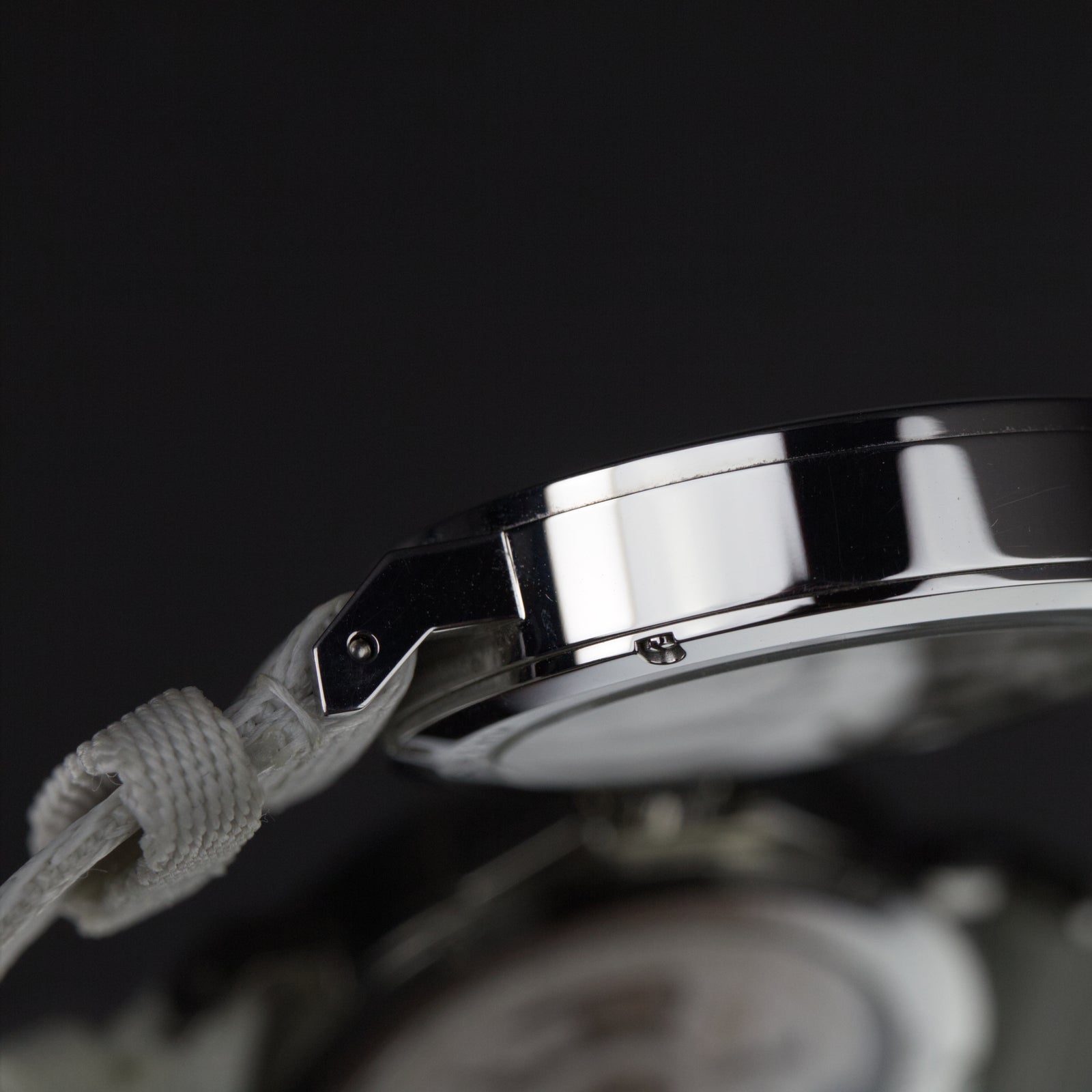 Nomos - Ahoi Neomatik Siren White Ref: 564