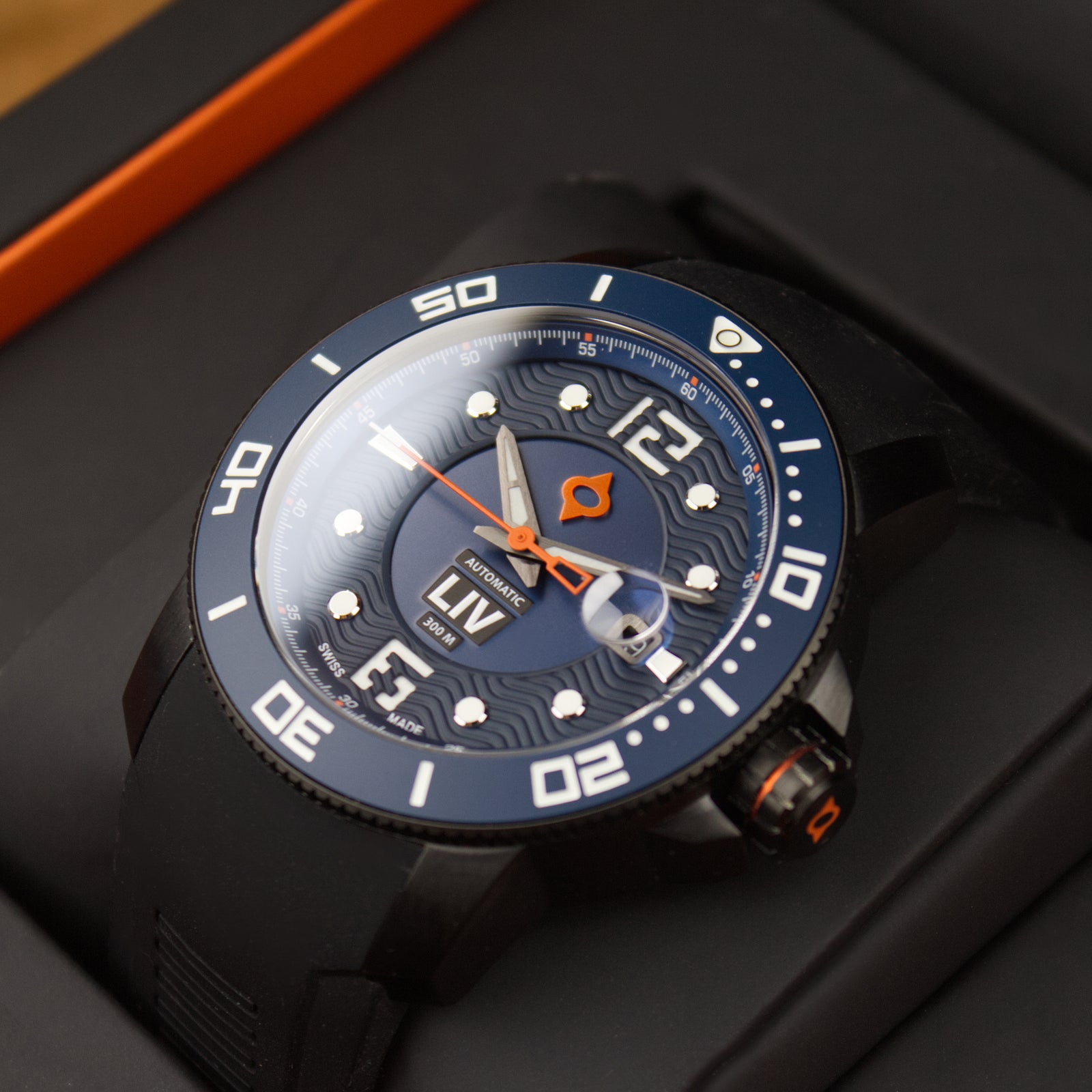 LIV - GX Diver's 44mm Steel Cobalt LE