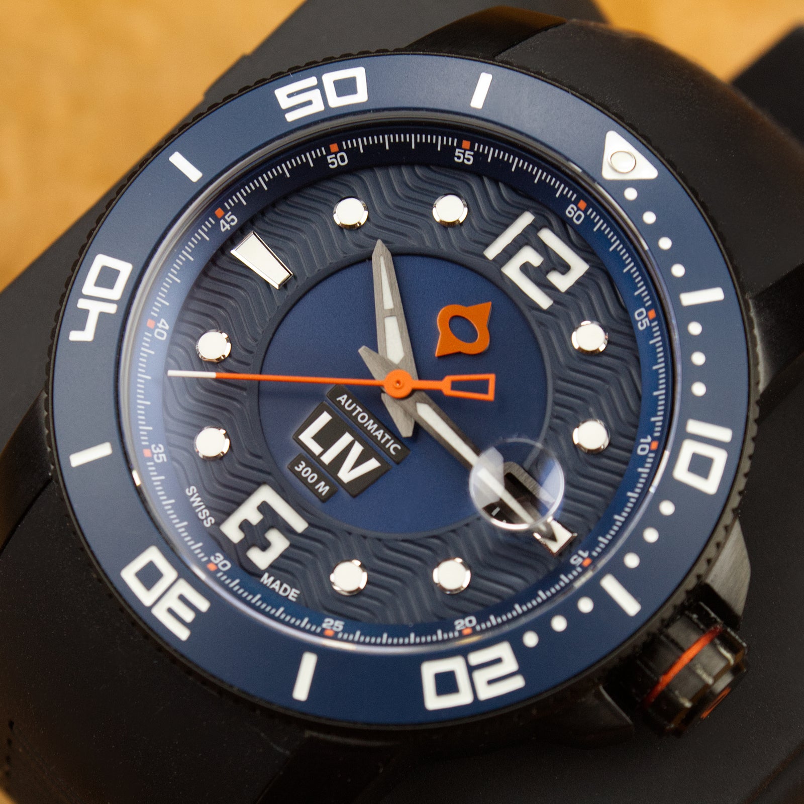 LIV - GX Diver's 44mm Steel Cobalt LE