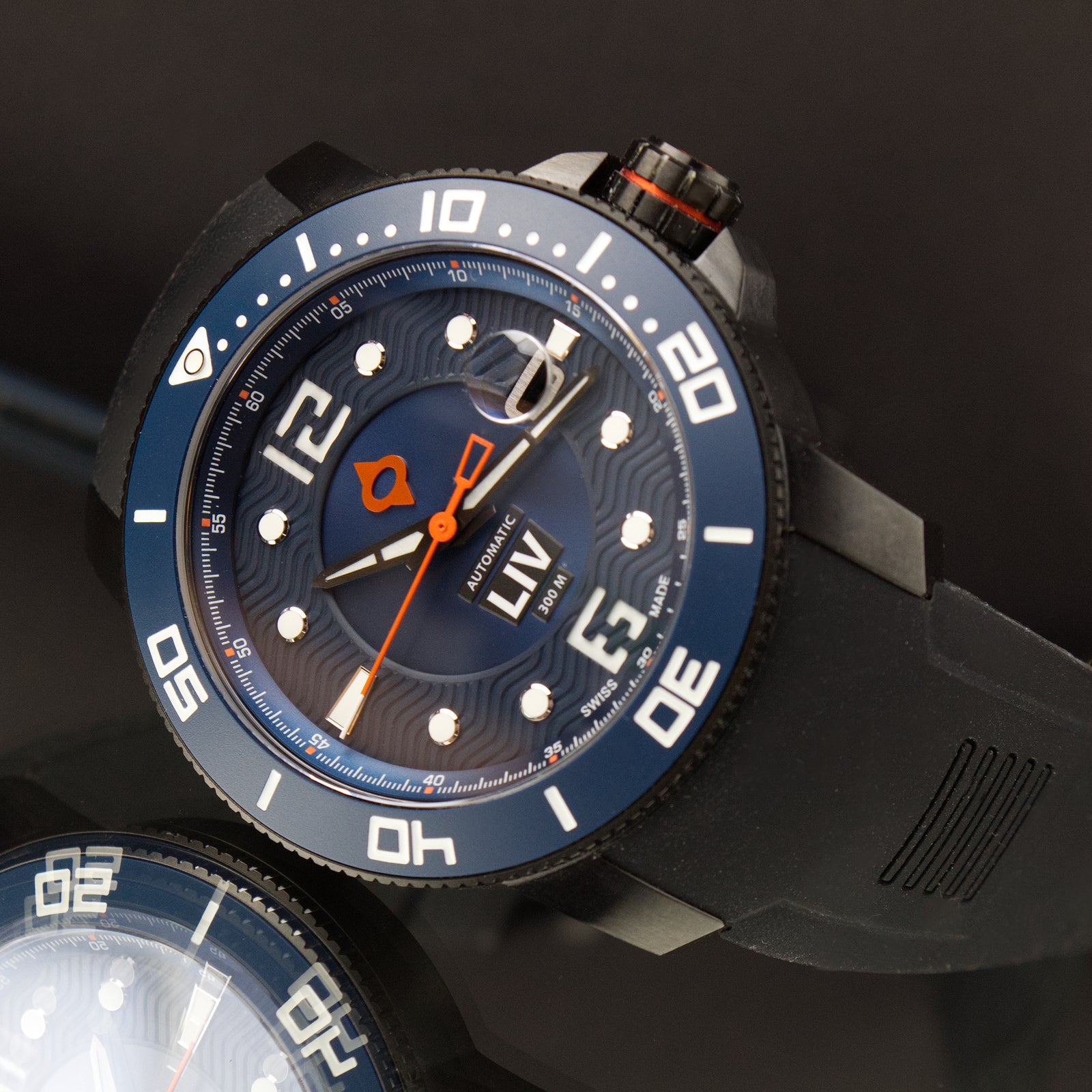 LIV - GX Diver's 44mm Steel Cobalt LE