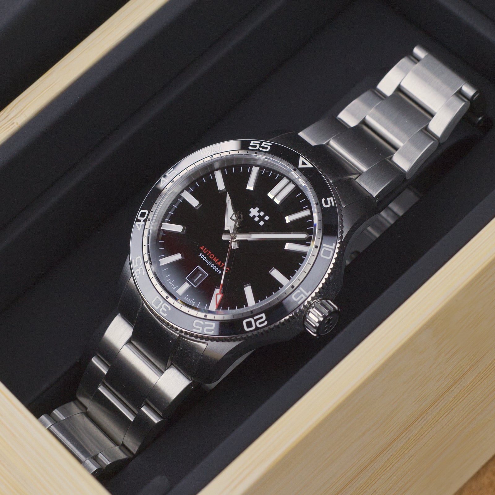 Christopher Ward - Trident Pro 300-TF