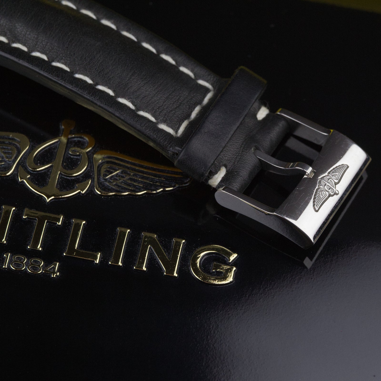 Breitling Navitimer 01 - AB1020
