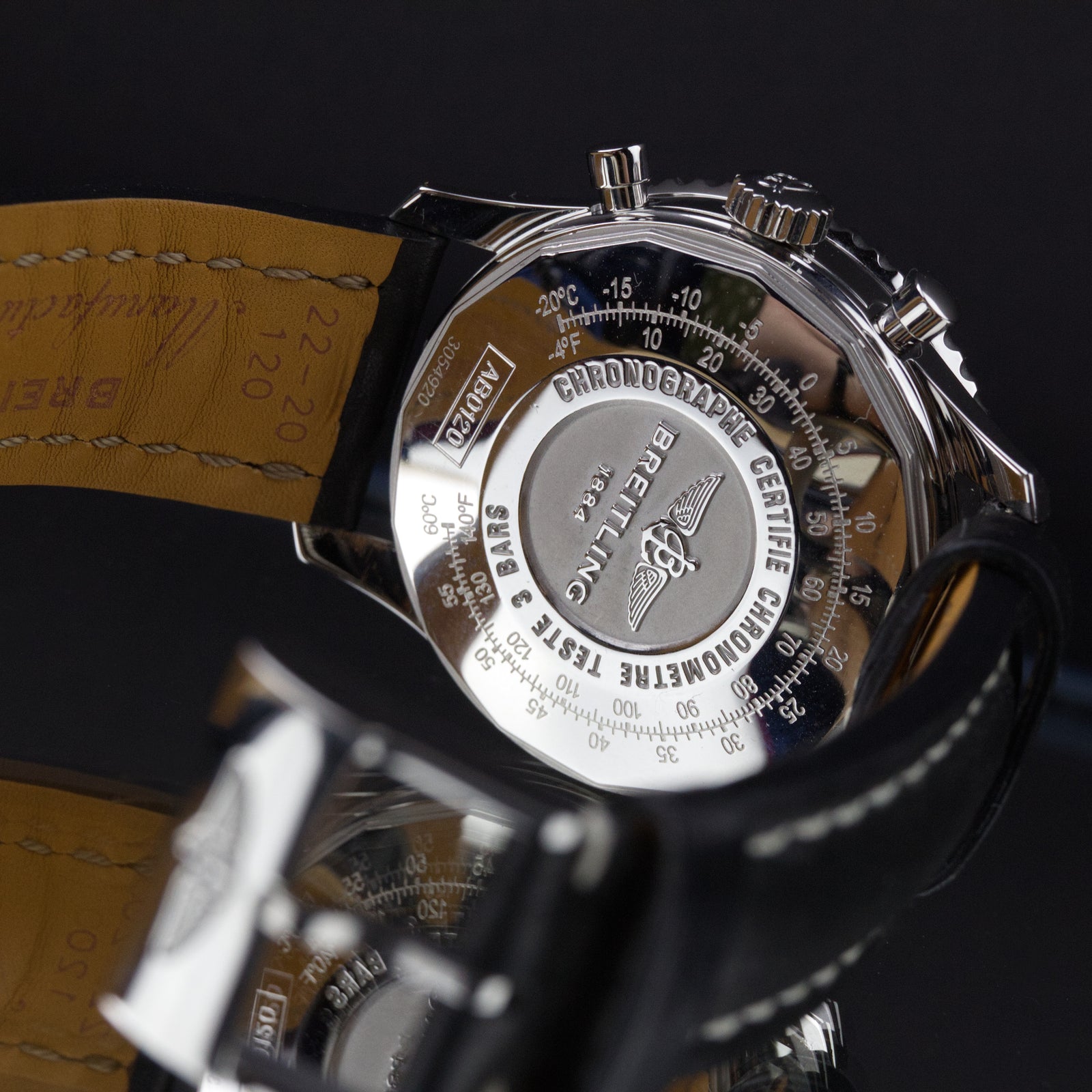Breitling Navitimer 01 - AB1020
