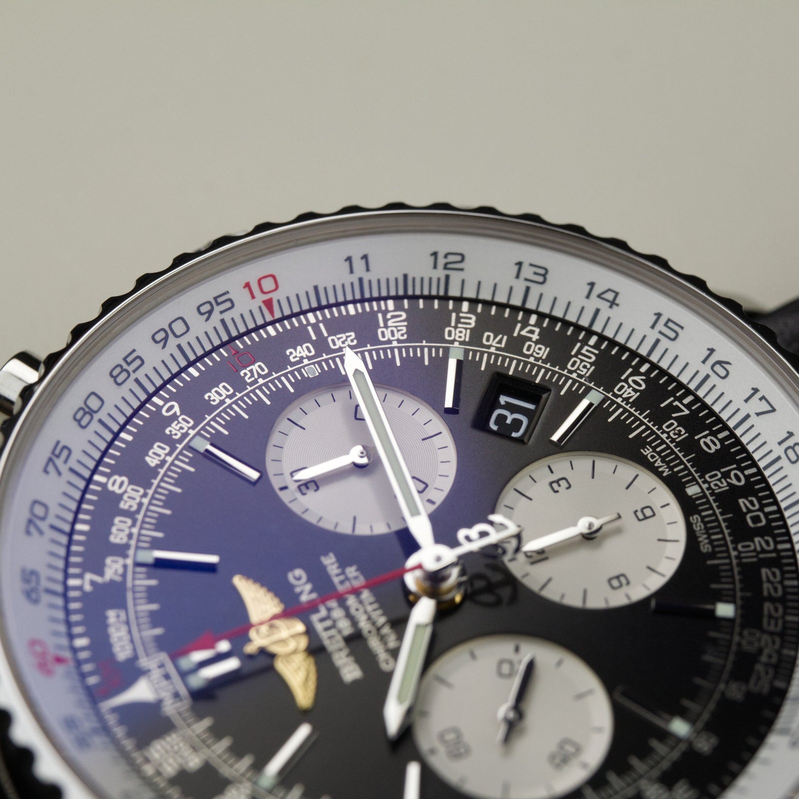 Breitling Navitimer 01 - AB1020