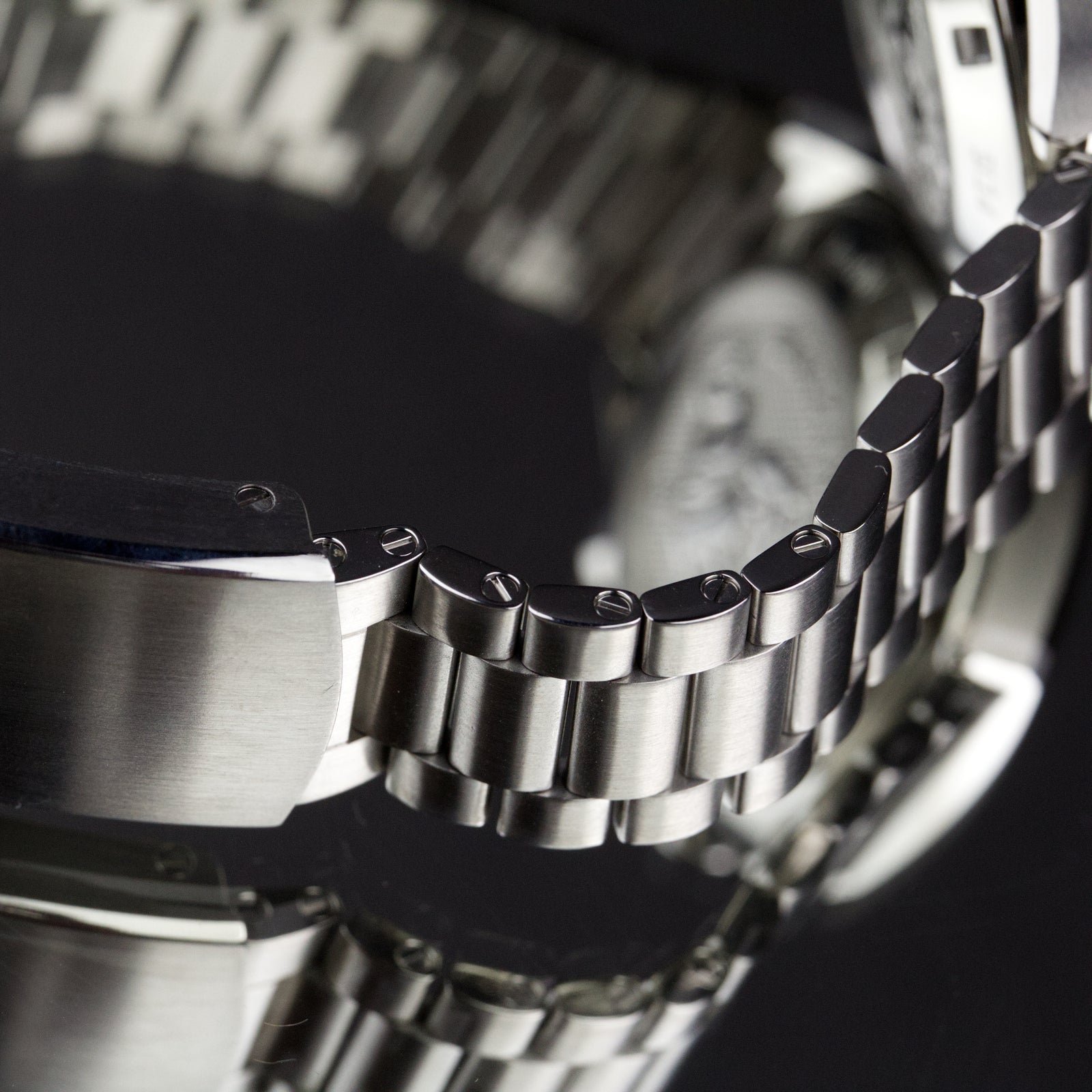 Omega - Speedmaster Mark II (Co-Axial)