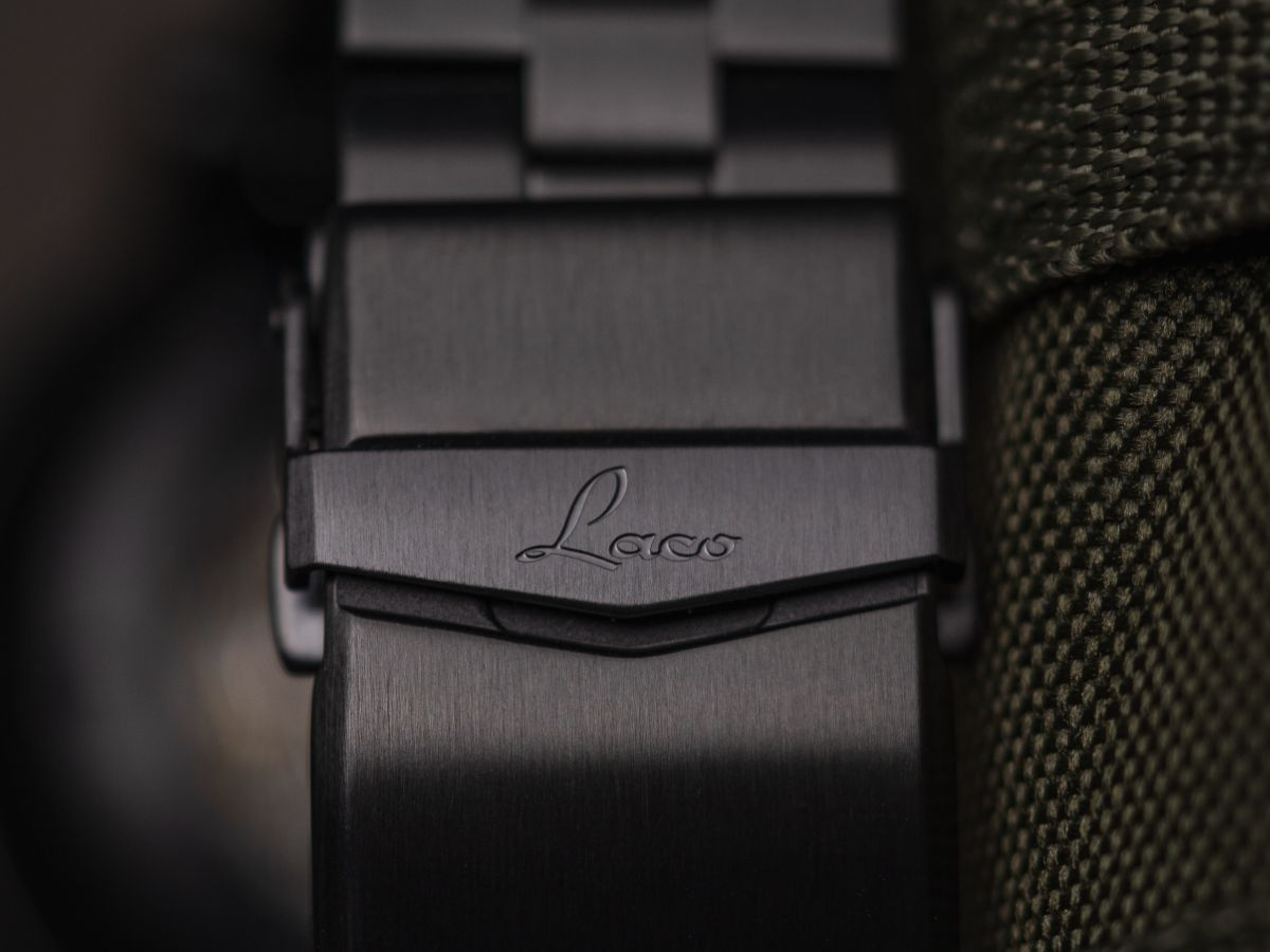 Laco - Atacama 3 UTC/GMT Quartz