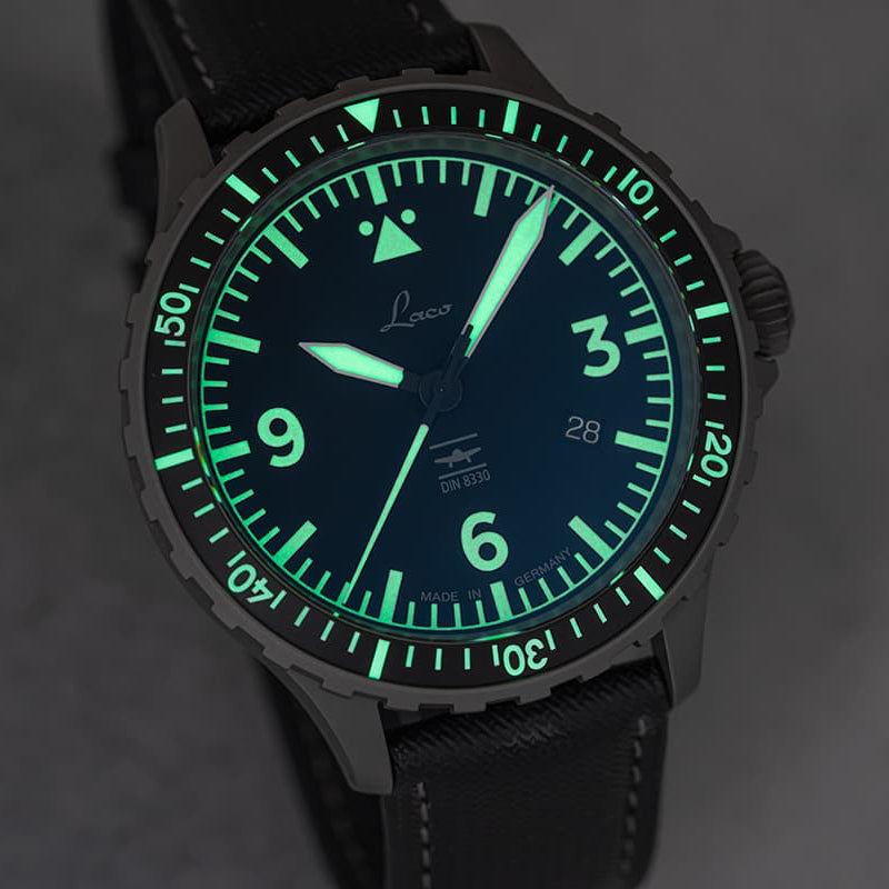Laco - Hamburg DIN 8330