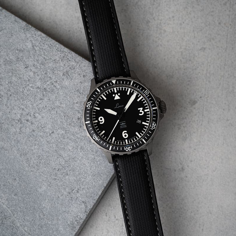 Laco - Hamburg DIN 8330