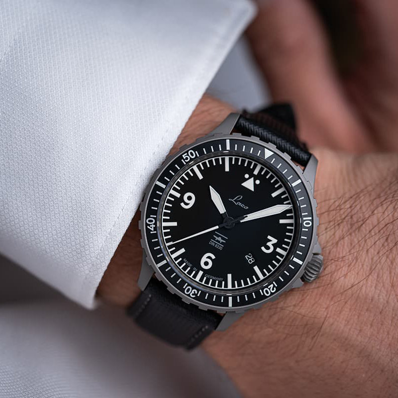 Laco - Hamburg DIN 8330